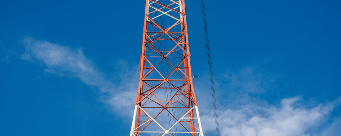 AM antenna tower